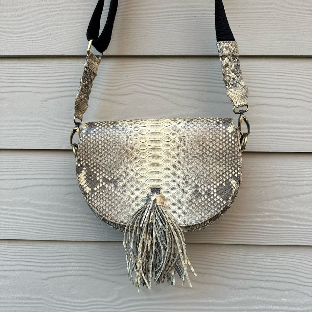 Beirn Small Saddle Leather Purse